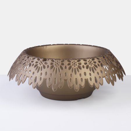 Flowerpot with openwork