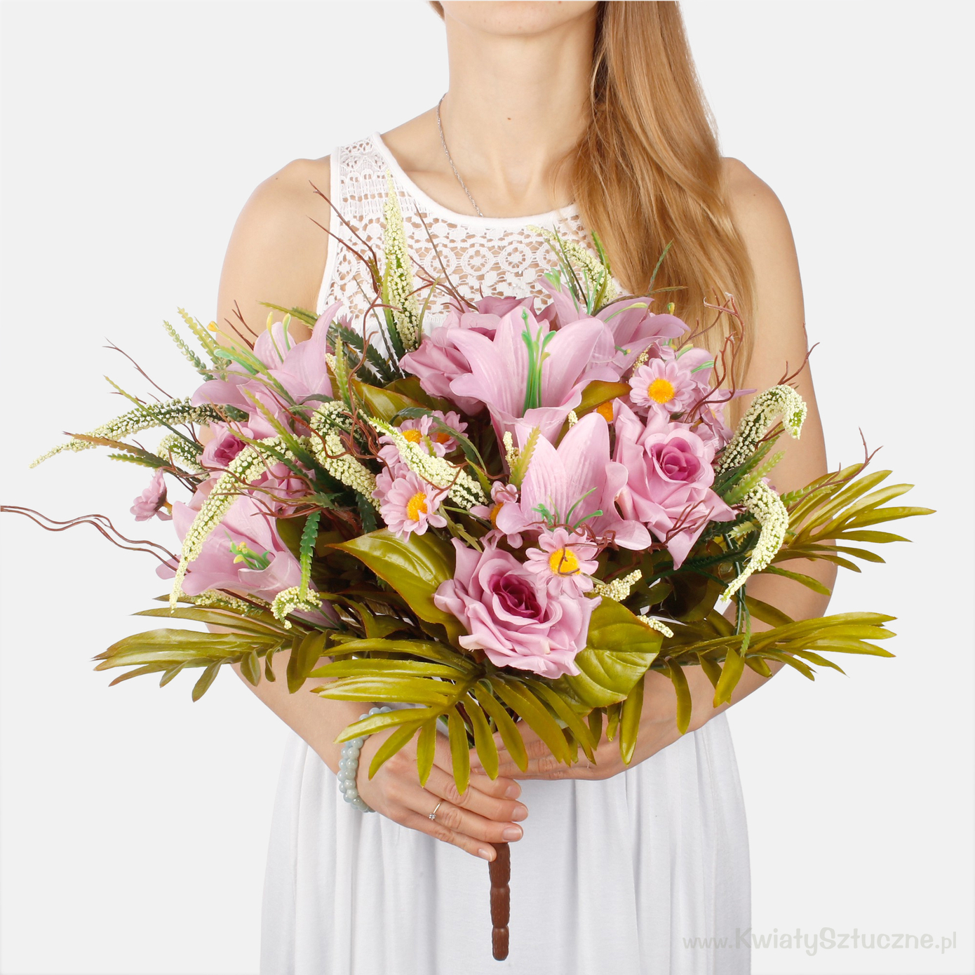 Artificial flower bouquets